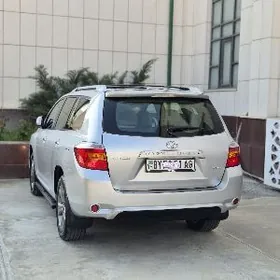 Toyota Highlander 2010