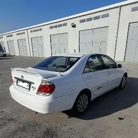 Toyota Camry 2003