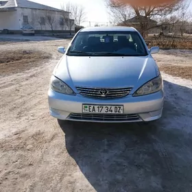 Toyota Camry 2005