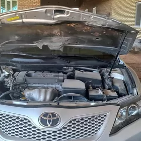 Toyota Camry 2011