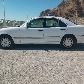 Mercedes-Benz C320 1998