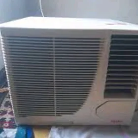 Kansaner Akira arassaja