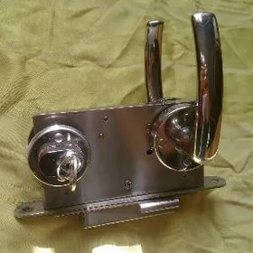 Дверной замок