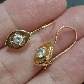 gyzyl gadymy gulakalka