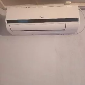 kondinsioner motory ýanan