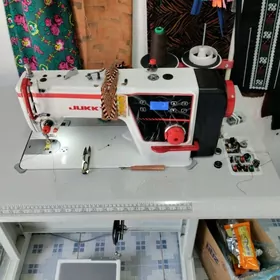 Atelýa arend boş ýer