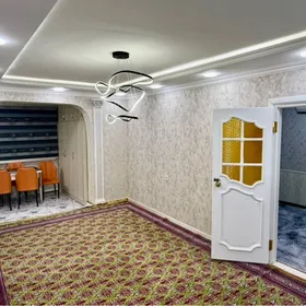 Satlyk 11mkr 4/1 etajy 2komnat