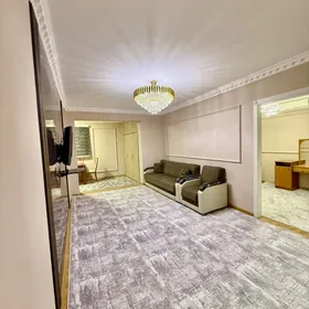 Satlyk 11mkr 4/2 etaj 2komnat