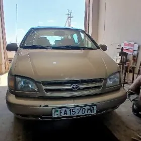 Toyota Sienna 2000