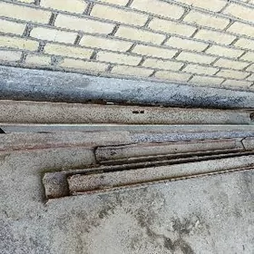 Железо швеллер.Demir