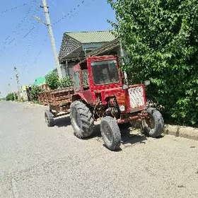 MTZ T-28 2000