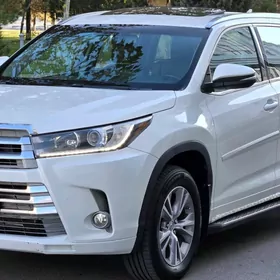 Toyota Highlander 2015