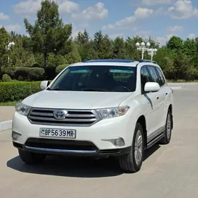 Toyota Highlander 2012