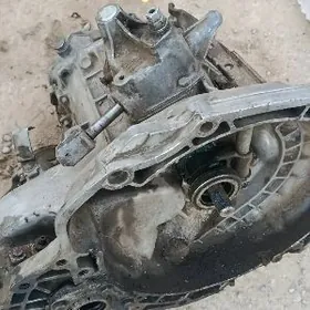 OPEL KAROPKA.   F. 16