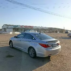 Hyundai Sonata 2012