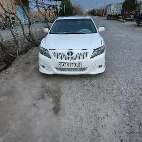 Toyota Camry 2010