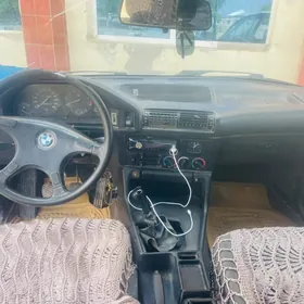 BMW 520 1992