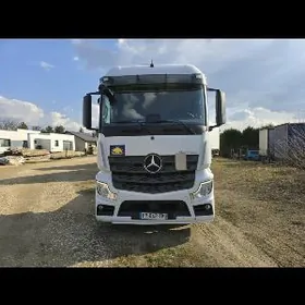 Mercedes-Benz ACTROS 3331 2021