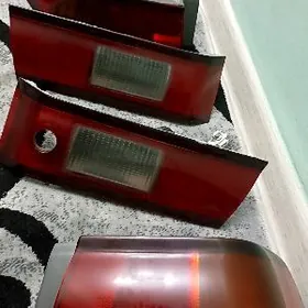 Camry Liscka fara yzy