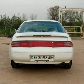 Toyota Marino 1994