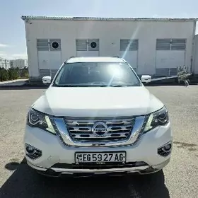 Nissan Pathfinder 2020