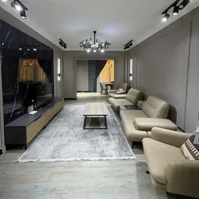 СРОЧНО ГАУДАН В 3 КОМ ЕВРО