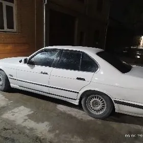 BMW 525 1990