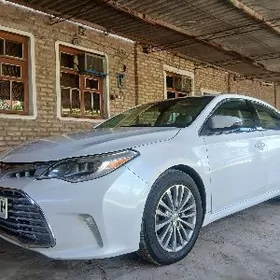 Toyota Avalon 2015