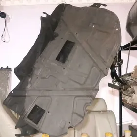 infiniti maksima kapot keçesi