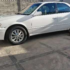 Toyota Camry 1997