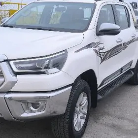 Toyota Hilux 2022