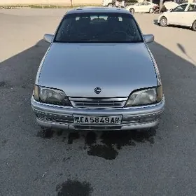 Opel Omega 1992