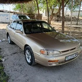 Toyota Camry 1996