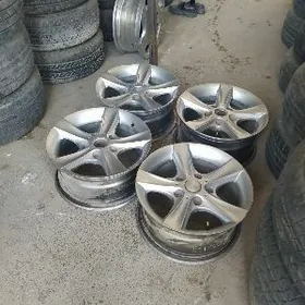 Karolla Mary disga R15