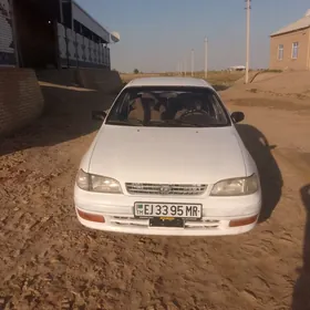 Toyota Corona 1992