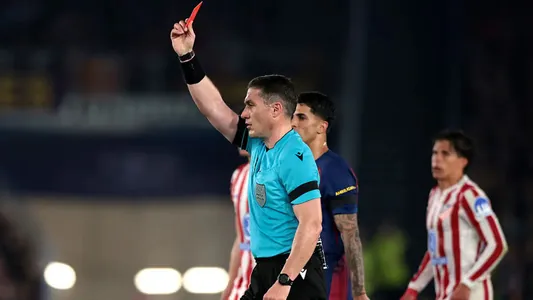 «Барселона» добилась отстранения судьи матча 1/4 финала ЛЧ с «Атлетико»