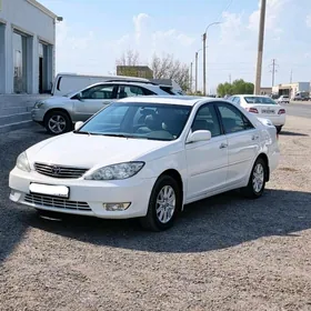 Toyota Camry 2003