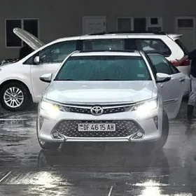 Toyota Camry 2013