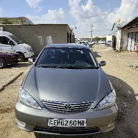 Toyota Camry 2005