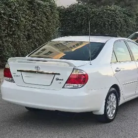 Toyota Camry 2005