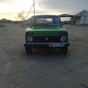 Lada Niva 1982
