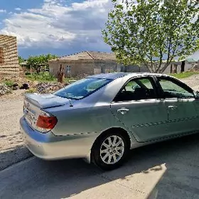 Toyota Camry 2005