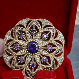 hurrem kumus broşga