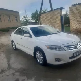 Toyota Camry 2008