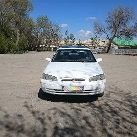 Toyota Camry 1997