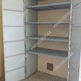 Polka Stellaź Demir zakaz edin