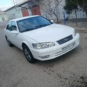 Toyota Camry 1998
