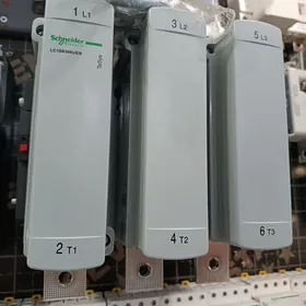 Schneider Puskatel 630amp taze