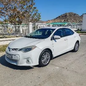 Toyota Corolla 2015