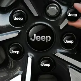 jeep boltlarynyn kryshkasy emblemasy